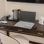 Sofia & Affittacamere 4*