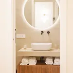 Sofia & Affittacamere 4*